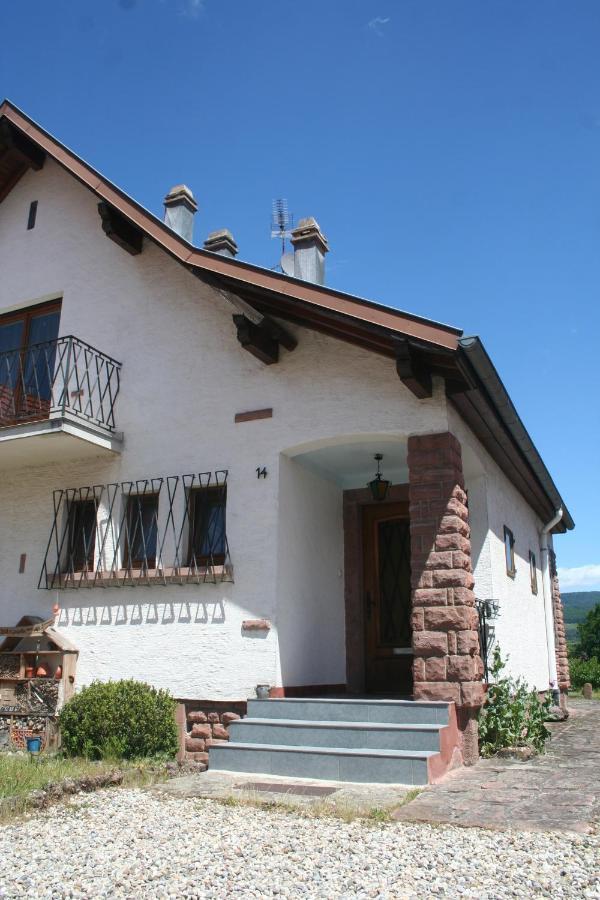 La Maison De Tania Neuve-Eglise Exterior photo